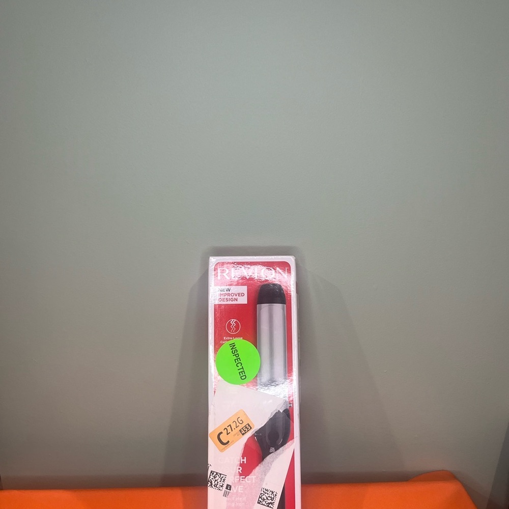 6/$25 Revlon Hair Styling Tool Box - Picture 2 of 5
